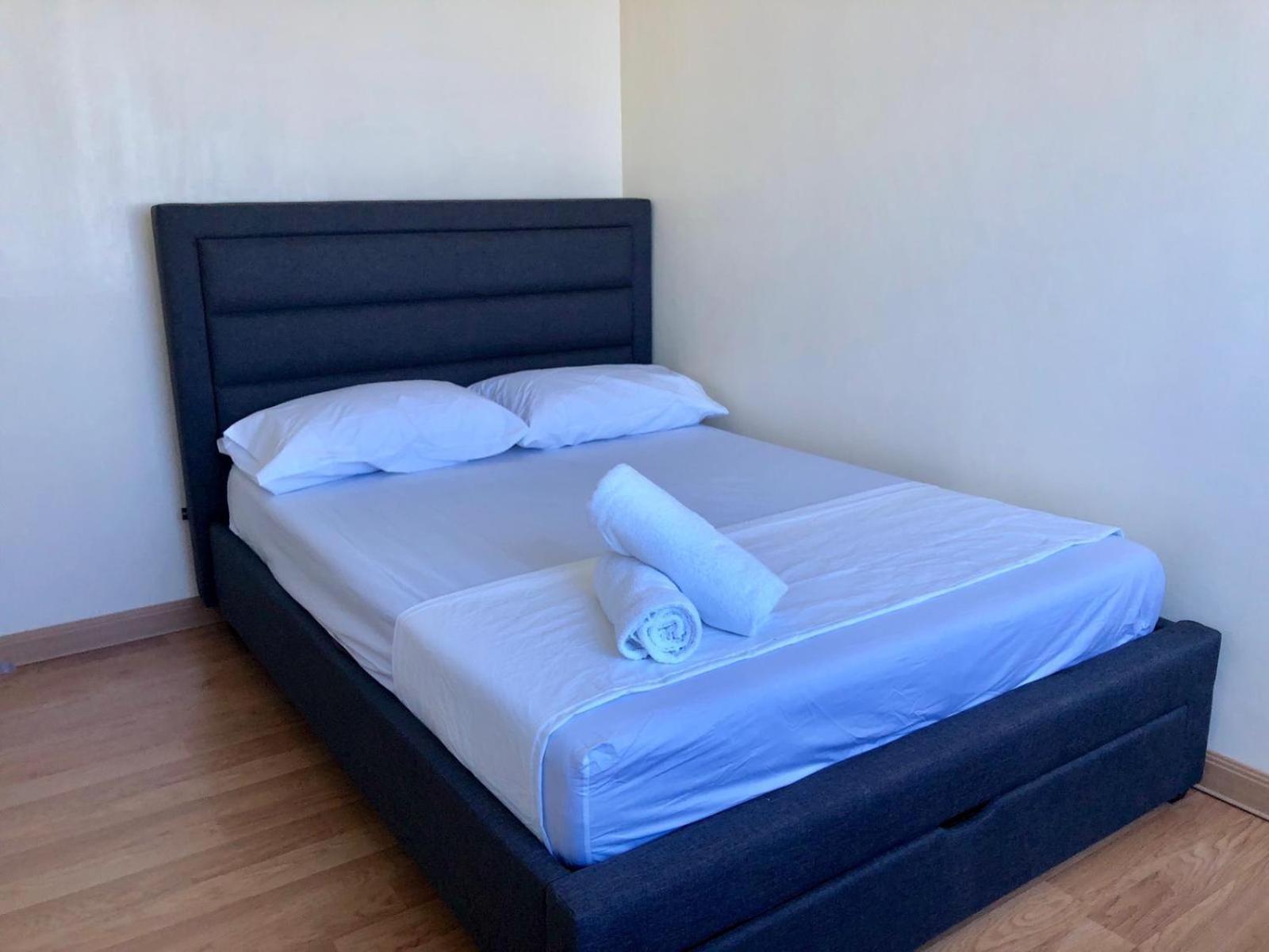 Affordable Makati Apt Manila Eksteriør billede